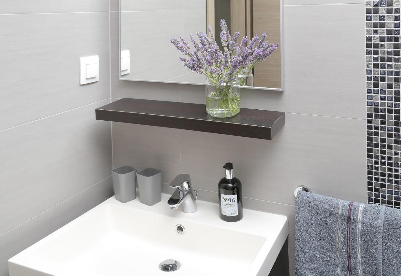 Apartment Moretic Gromaca 외부 사진