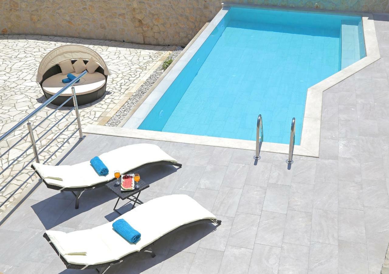 Apartment Moretic Gromaca 외부 사진